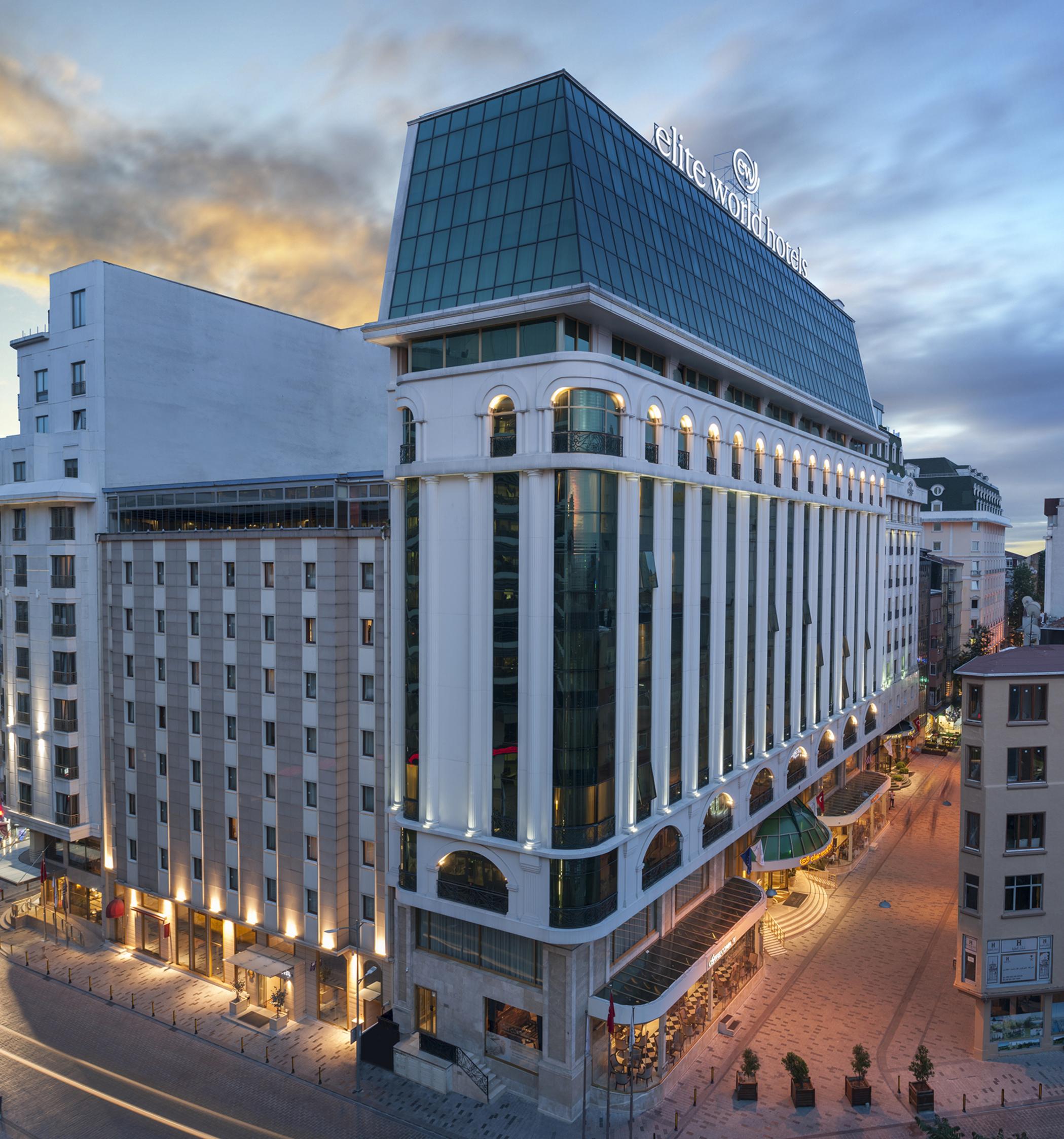 Elite World Istanbul Taksim Hotel Bagian luar foto The hotel in 2012