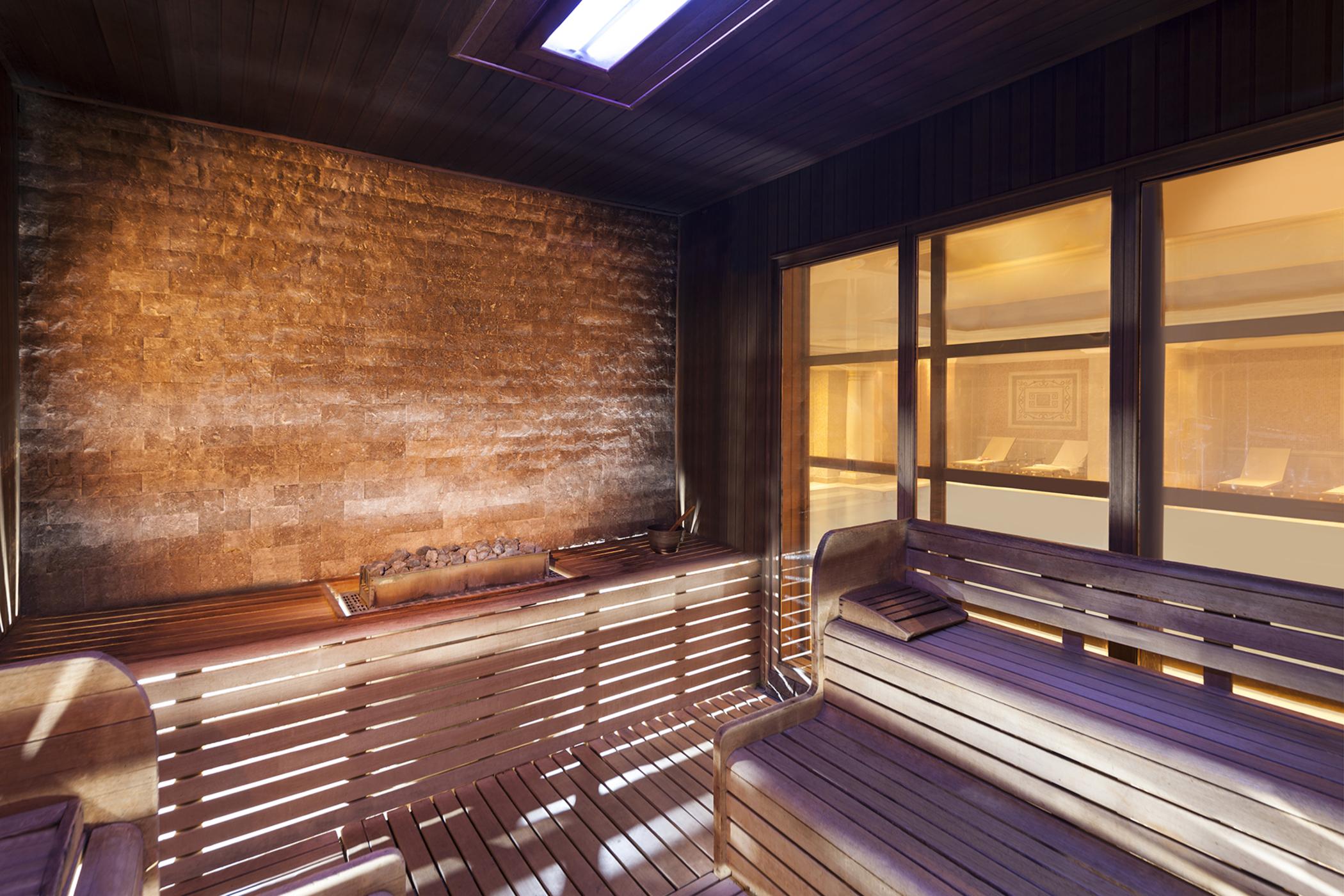 Elite World Istanbul Taksim Hotel Bagian luar foto A modern Finnish sauna