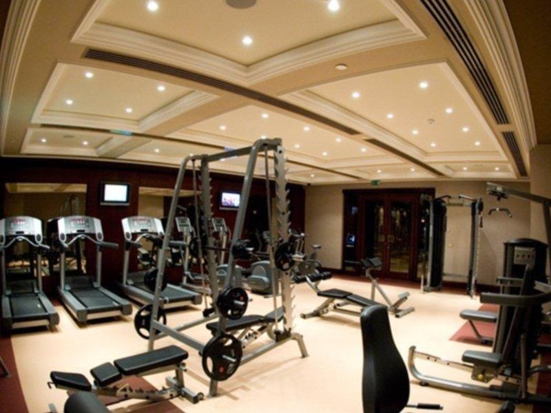 Elite World Istanbul Taksim Hotel Bagian luar foto The gym at the Taj Mahal Palace
