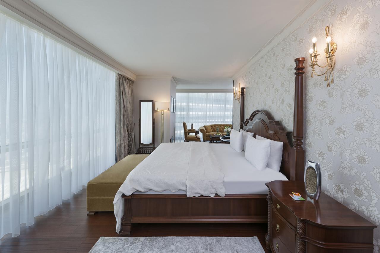 Elite World Istanbul Taksim Hotel Bagian luar foto